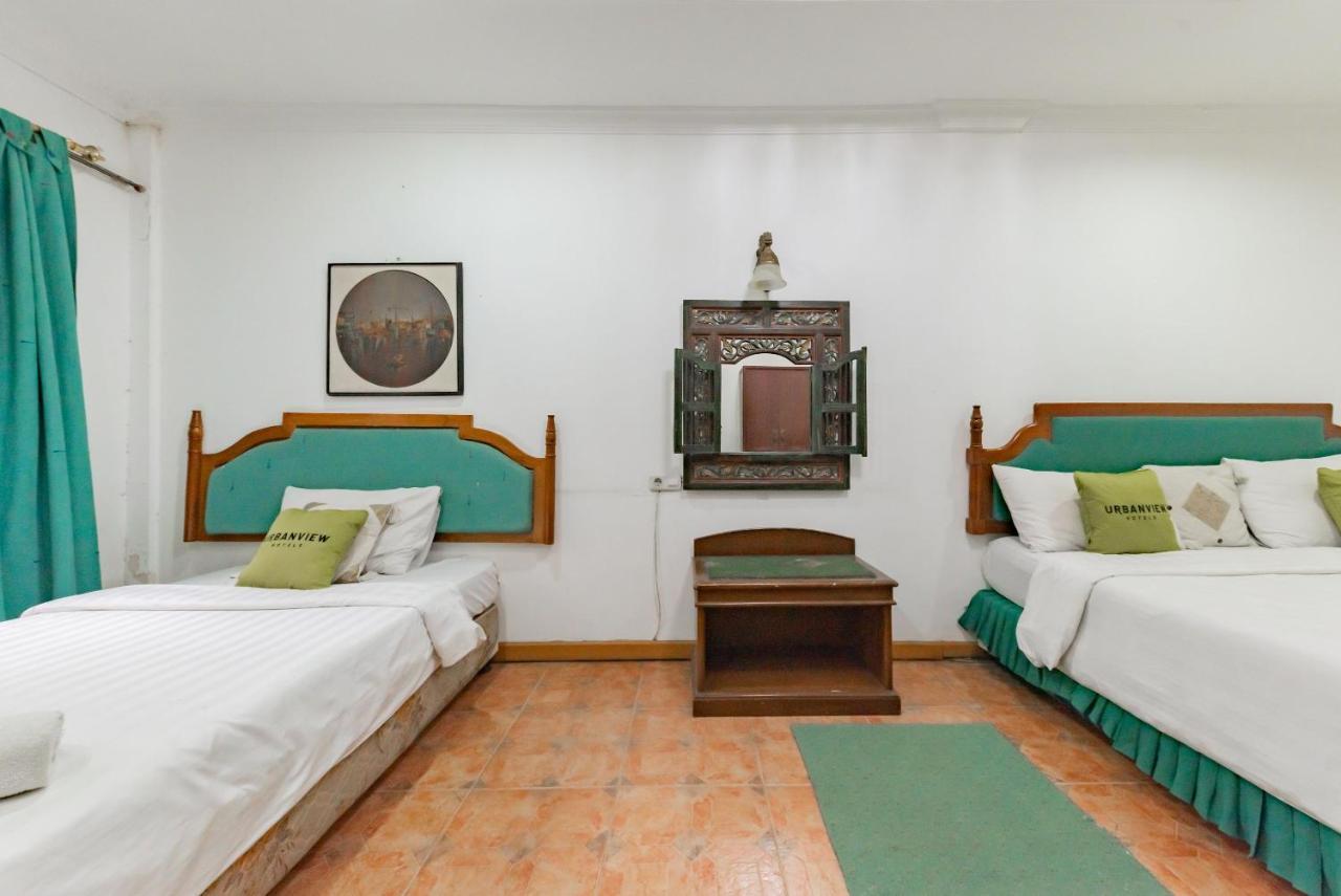 Hotel O Bandung Near Stadion Siliwangi Formerly The Ethnic Hotel בנדונג מראה חיצוני תמונה