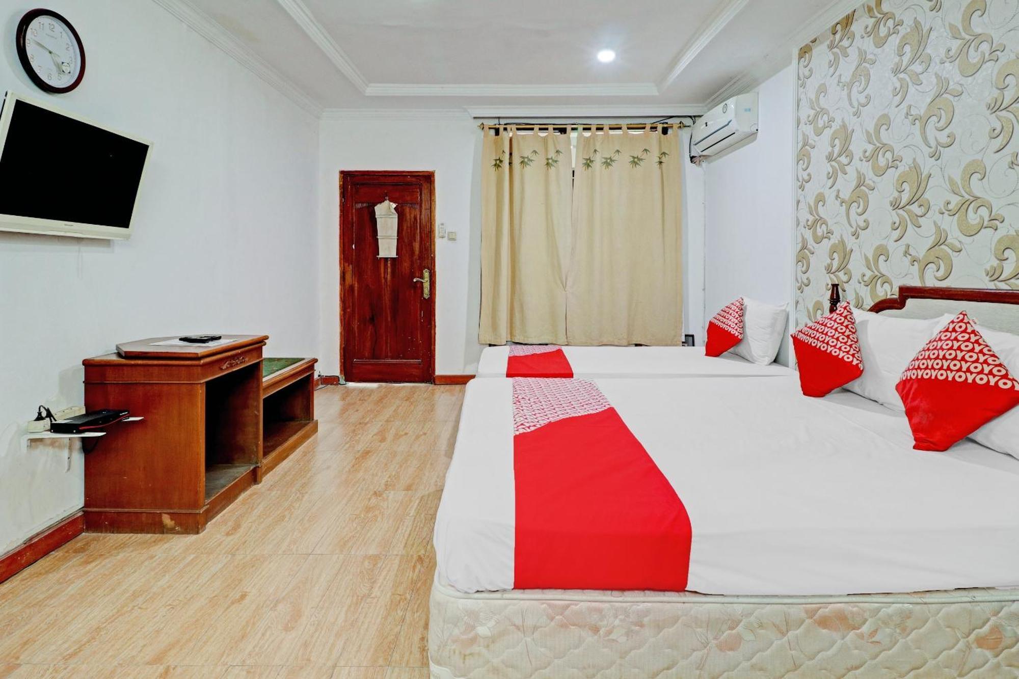 Hotel O Bandung Near Stadion Siliwangi Formerly The Ethnic Hotel בנדונג מראה חיצוני תמונה