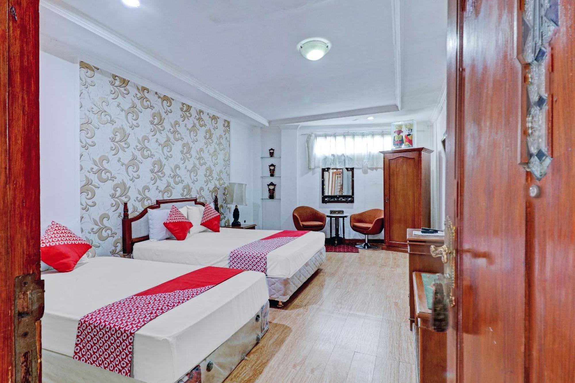 Hotel O Bandung Near Stadion Siliwangi Formerly The Ethnic Hotel בנדונג מראה חיצוני תמונה